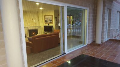 Corredera elevadora Premidoor 76 pvc almeria