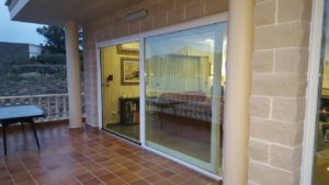 Corredera elevadora Premidoor 76 pvc almeria